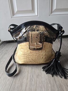 MC Marc Chantal Vanilla Croc Embossed Crossbody Bag Black Patent Trim Tassel Vtg